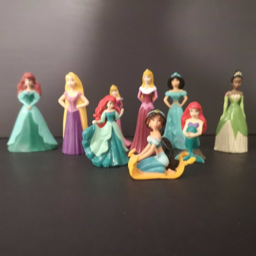 A Collection of 9 Disney Princesses Ariel, Jasmine, Aurora, Rapunzel, & Tiana